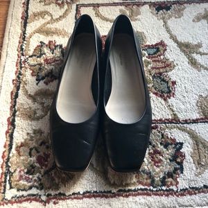 Everlane square toe flats